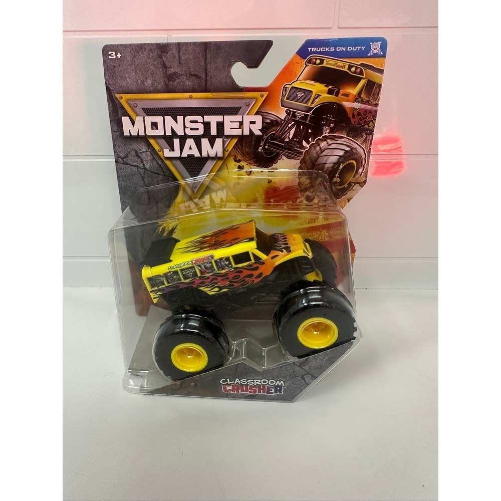 Monster Jam Classroom Crusher School Bus Monster Truck Trucks on Duty Series 44